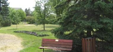 memorial_bench.jpg memorial_bench.jpg